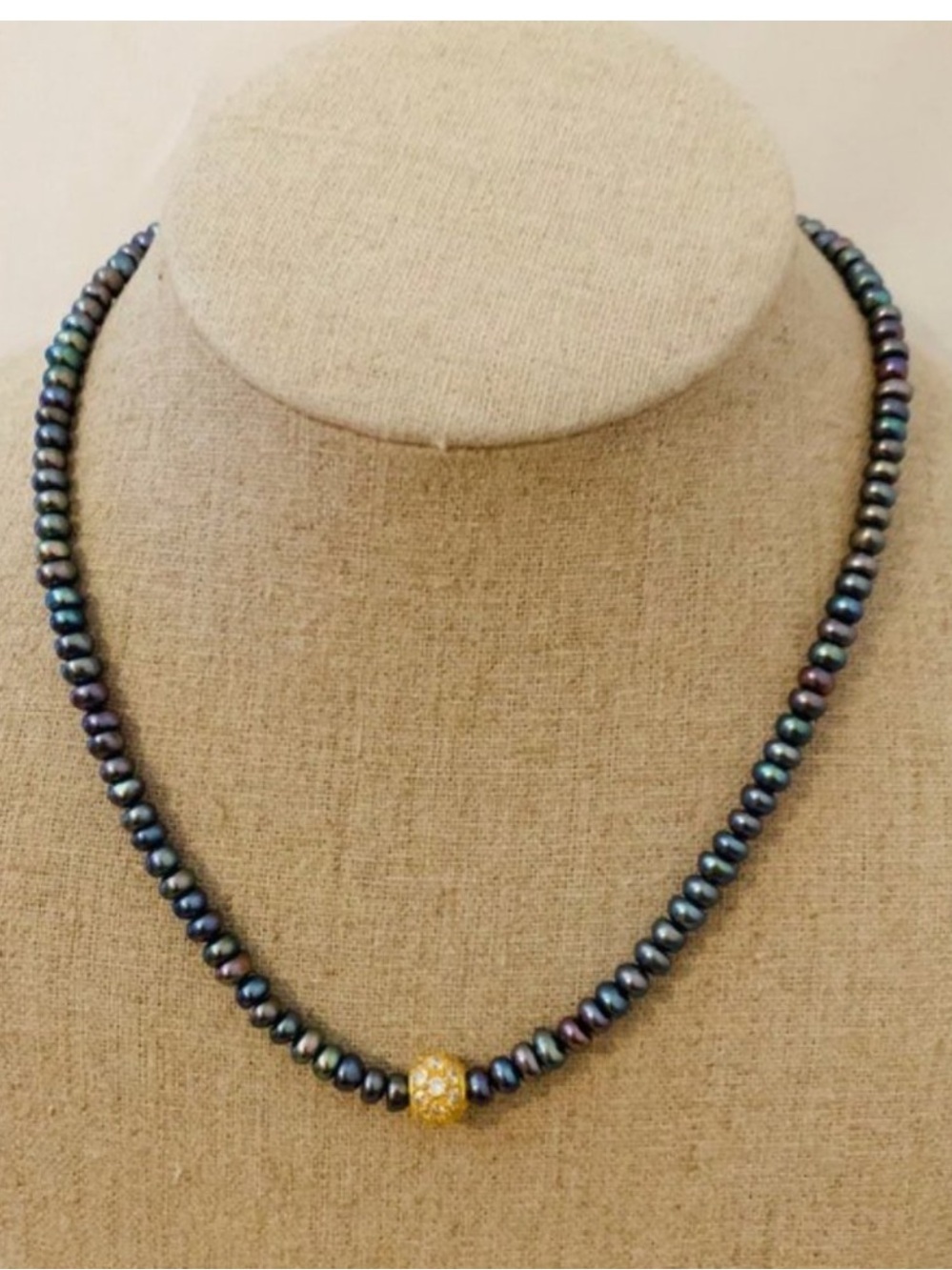 Lord & Taylor | Necklace | Gray Freshwater Pearl | Classic | Wedding | Academic - Picture 4 of 4